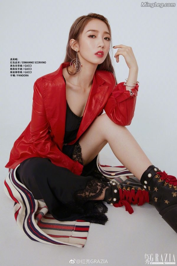 火箭少女集体为时尚杂志拍写真（第3张/共6张）