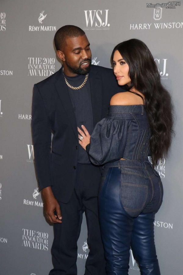Kim Kardashian篮球般的大臀带给你强烈的视觉冲击（第14张/共16张）