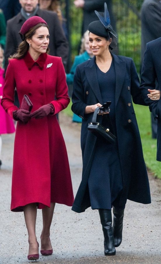 双王妃Kate Middleton(凯特)和Meghan Markle(梅根)同框出镜（第6张/共12张）