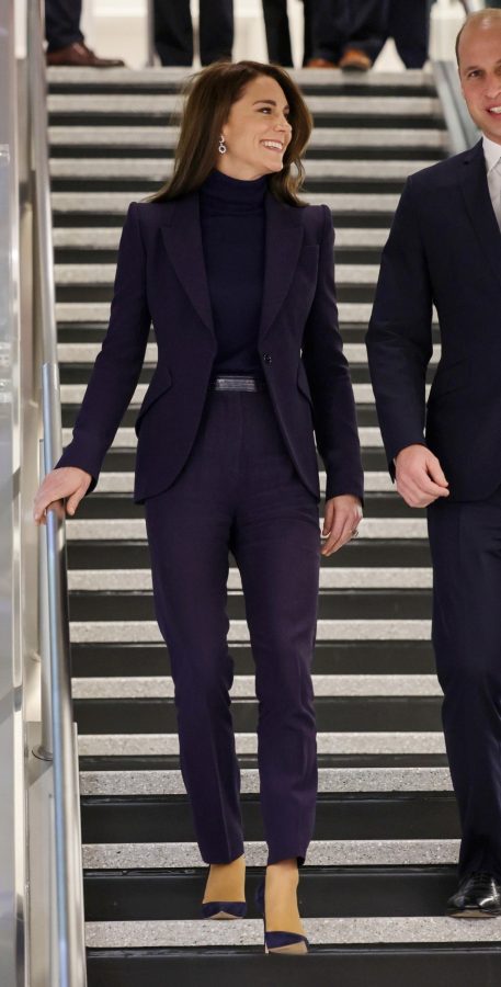 Kate Middleton凯特王妃穿西装裤里丝自信魅力（第3张/共4张）