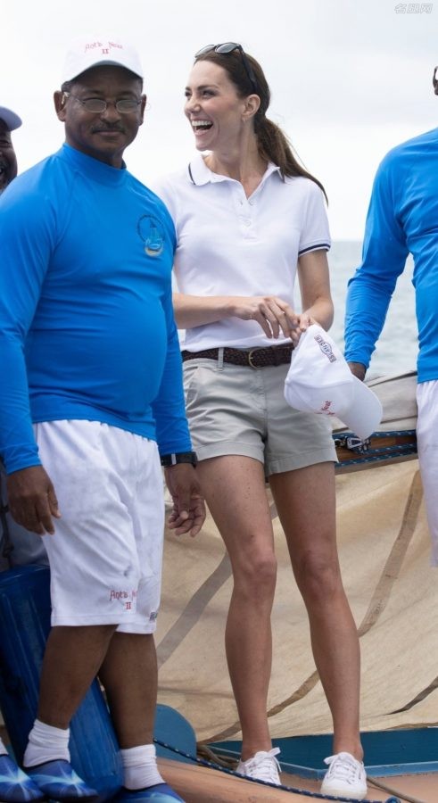 英国王妃Kate Middleton休闲装美腿外出（第5张/共8张）