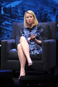 雅虎总裁Marissa Mayer玛丽莎·梅耶尔的高跟美腿