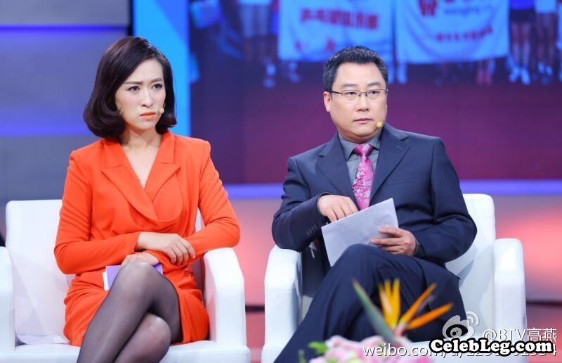 最喜欢穿丝袜的主持高燕在微博里发黑丝图(3/10)