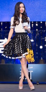 Angelababy_baigaogenyutui (3)