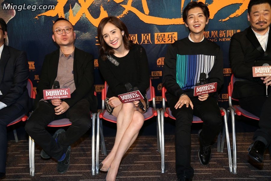 杨幂好细白的小美腿宣传新电影(13/13)