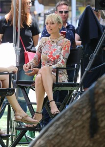 Nicole_Richie_LegsHeels (1)