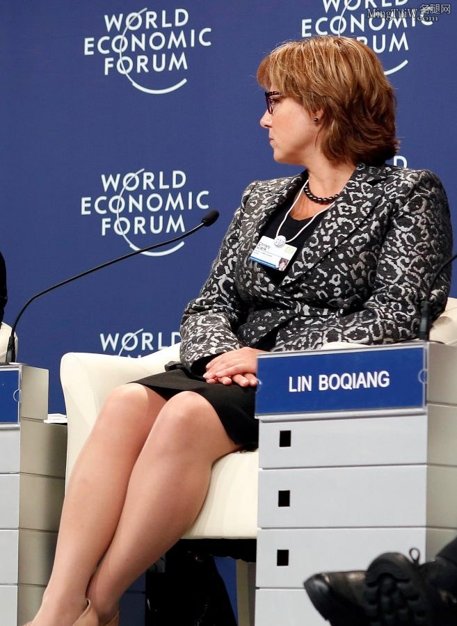 Yang Lan and the strong women in Davos with high heels(14/14)
