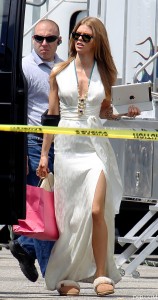 AnnaLynne_McCord_kaichajianneiku (4)