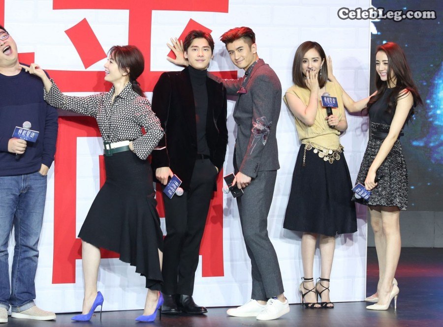 杨幂、迪丽热巴、陈数三位女星的高跟美腿想要哪个(24/44)