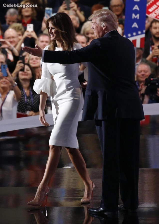 Melania Trump穿细高跟鞋帮助老公竞选总统(7/20)