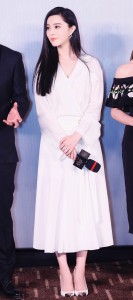 fanbingbing_nvshengaogen (3)