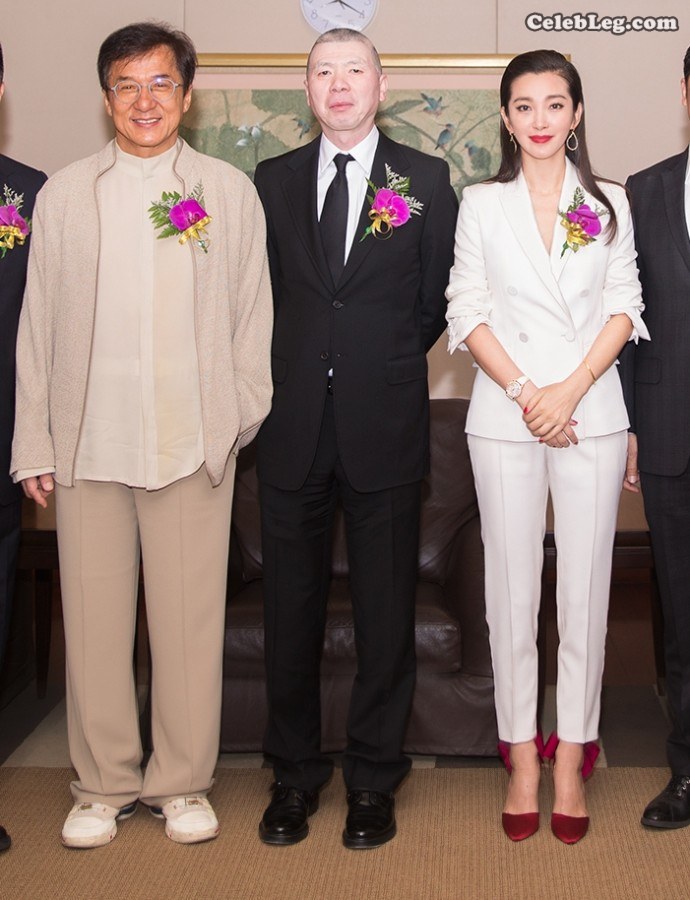 成龙玩完范爷范冰冰又来找御姐李冰冰(5/5)