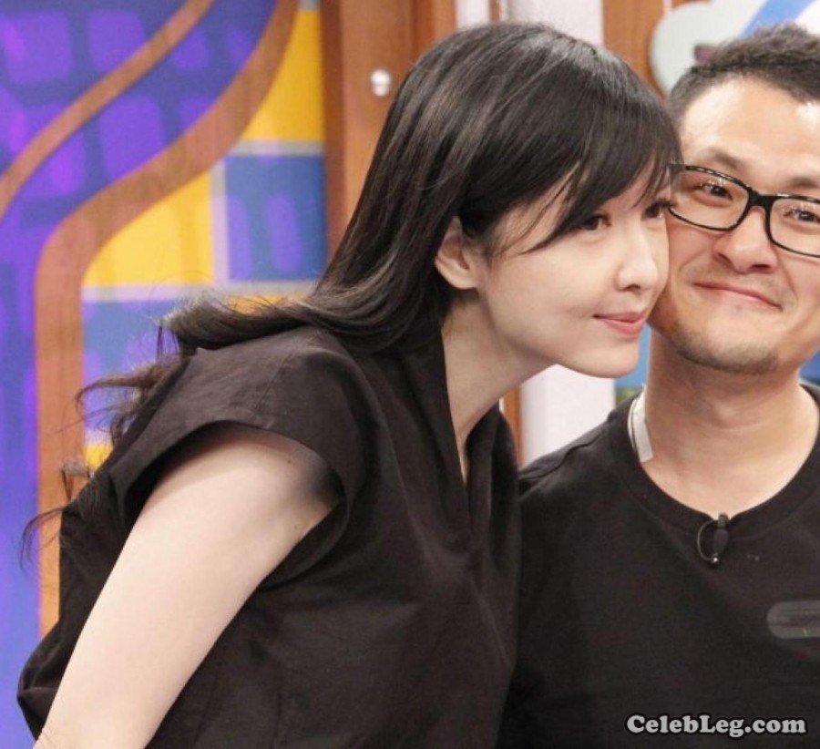 Zhou Huimin is a guest of Kangxi, not sure if she has pantyhose(5/5)