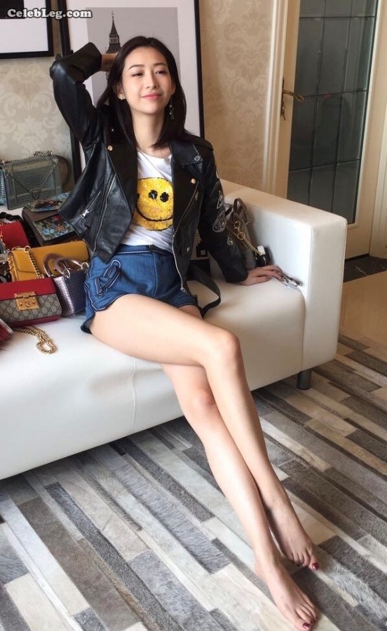 Anchor Wen Ya's legs are easy to control.(4/14)