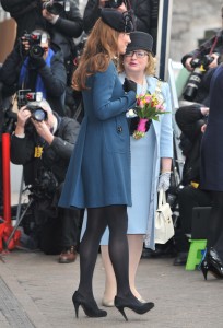 Kate_Middleton_houheisiwa (3)