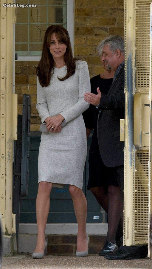 英国王妃Kate Middleton的高跟腿都过来看看吧(10/18)