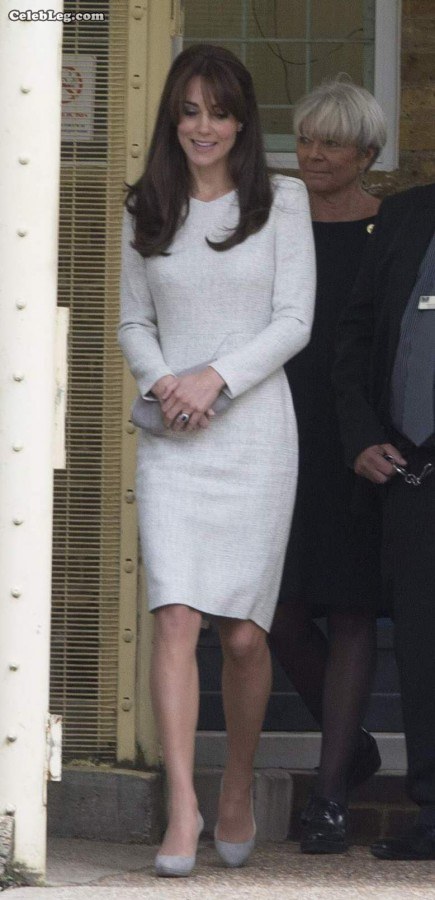 英国王妃Kate Middleton的高跟腿都过来看看吧(11/18)