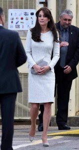 Kate_Middleton_wangfeigaogentui (16)