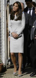 Kate_Middleton_wangfeigaogentui (7)