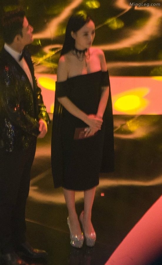 Li Xiaolu's sky-high heels are so sexy(13/14)