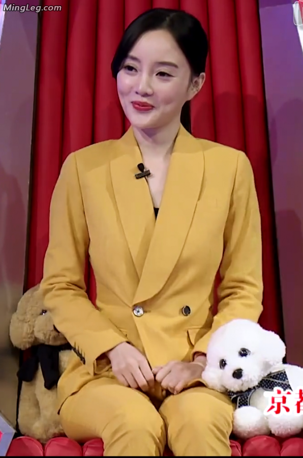 吐槽大会李小璐脱高跟鞋露脚更多镜头请看节目视频(40/41)