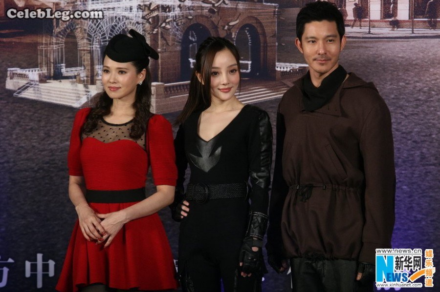 女明星丝袜美腿之李小璐与伊能静两种韵味(16/20)