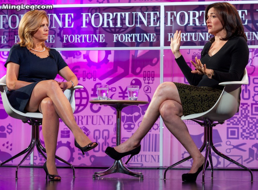 记者Nina Easton采访Facebook首席运营官Sheryl Sandberg(30/33)