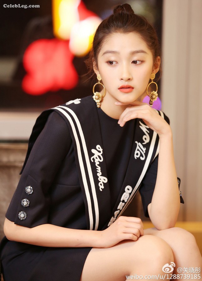 女神关晓彤性感高跟美腿(2/9)