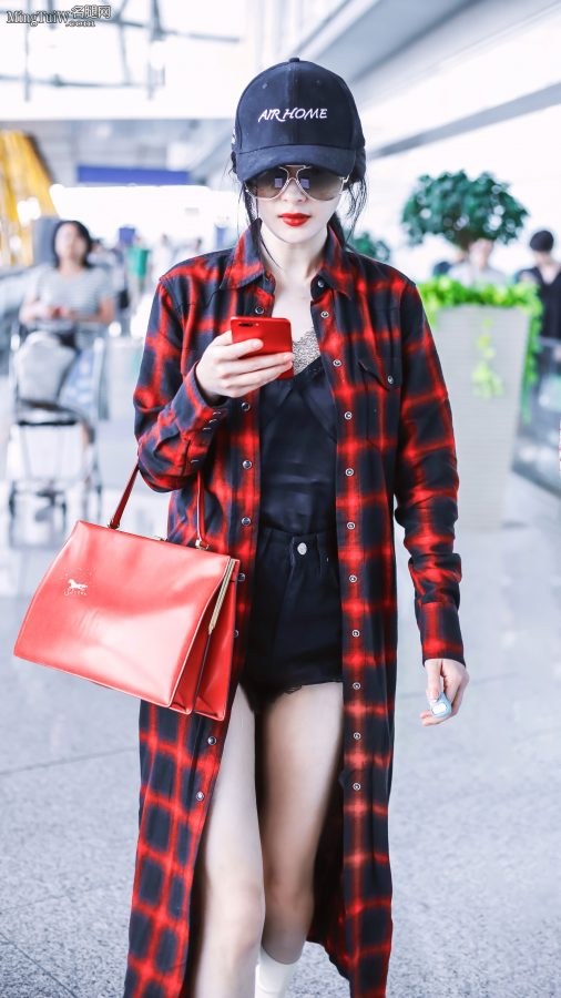 杨幂美腿装街拍整的太性感(34/36)