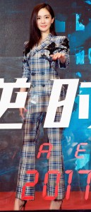 三个杨幂这下好玩了