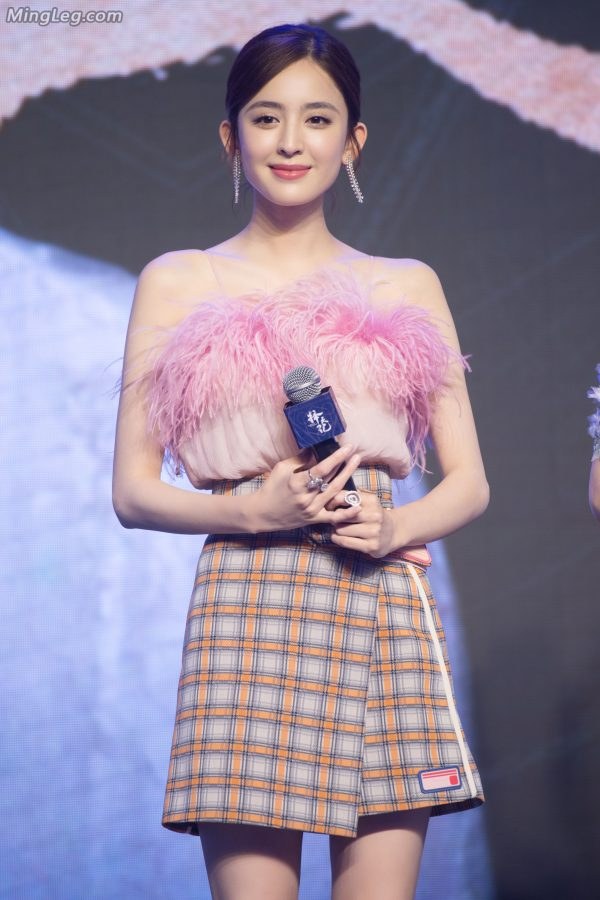 古力娜扎这腿怎么样这腿真是美(14/20)