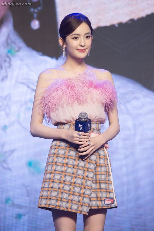 古力娜扎这腿怎么样这腿真是美(18/20)
