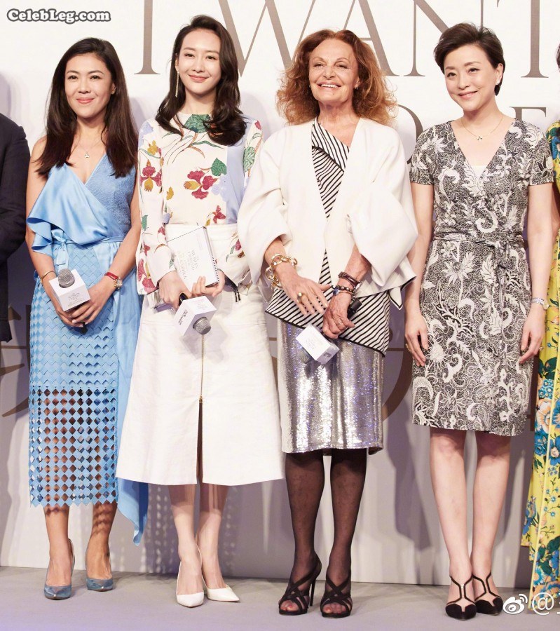王鸥穿性感乳白色细高跟鞋(6/7)