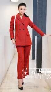景甜西装高跟脚就知道有人要舔