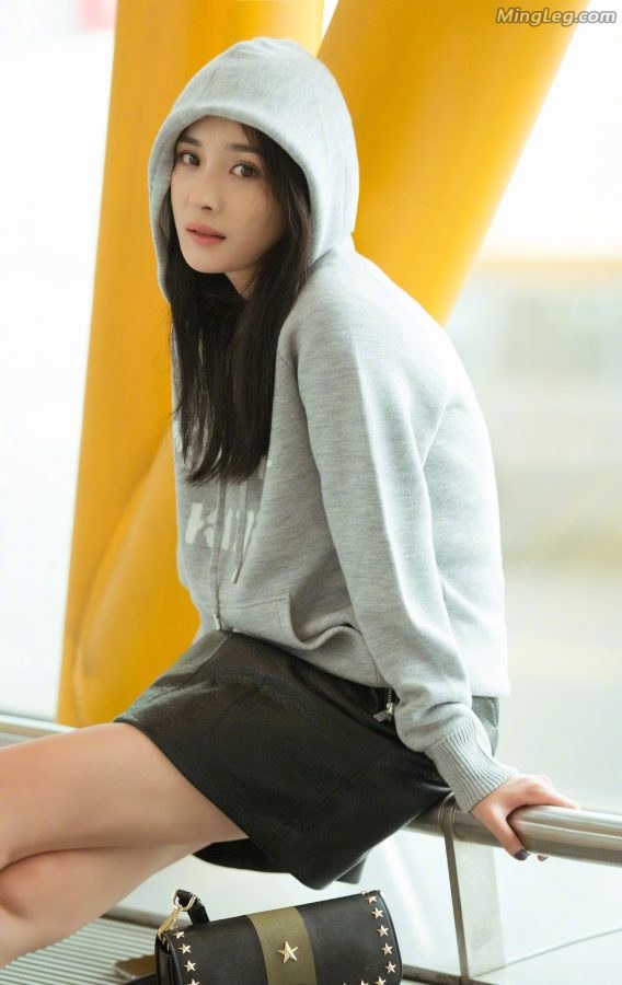 美腿杨幂连帽衫平底鞋似邻家小姐姐(6/9)