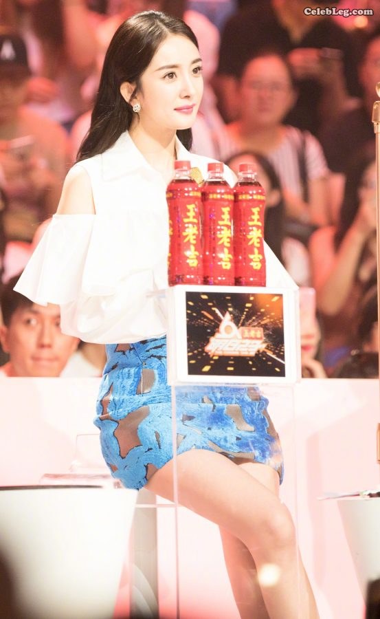 杨幂带透视功能的裙子你们想怎么玩(8/10)