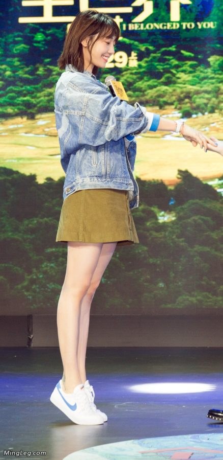 白百何还这么嫩竟然算离异少妇了(3/6)