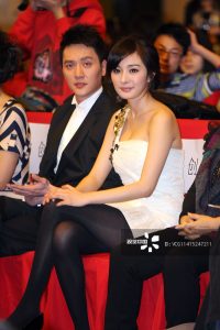 杨幂厚黑丝袜美腿尽量找些