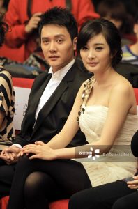 杨幂厚黑丝袜美腿尽量找些