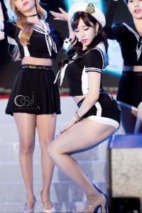 T-ara热舞。图一大肥腿是谁求告知（咸恩静）