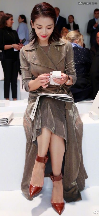贤妻良母刘涛人美活儿好(1/3)