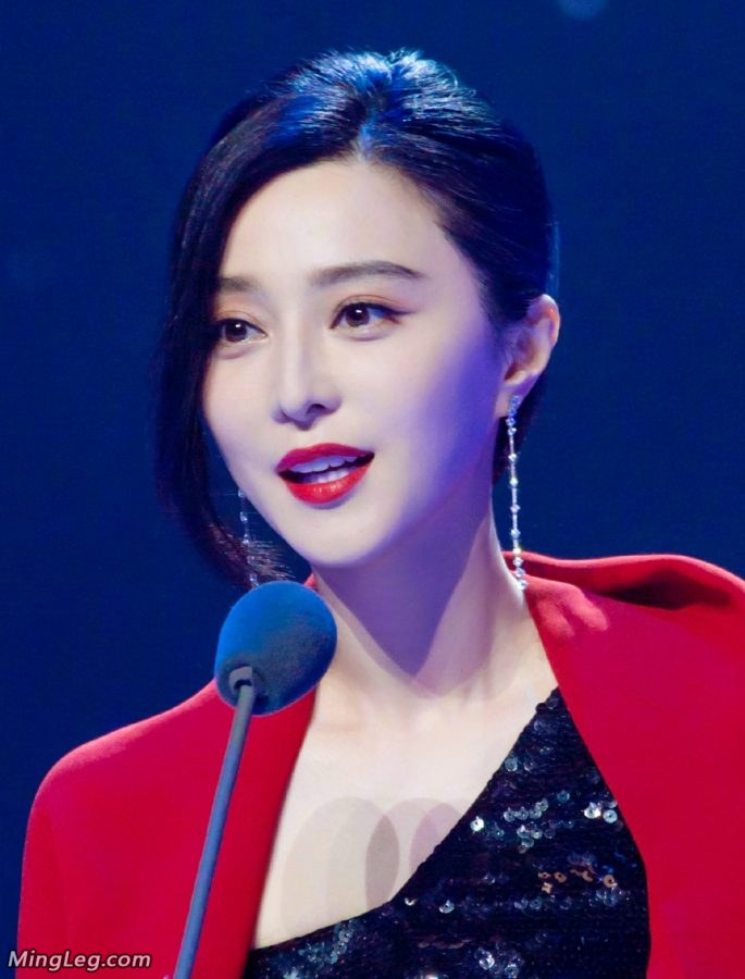 趁热来一组范冰冰太想玩她的美腿了(6/6)