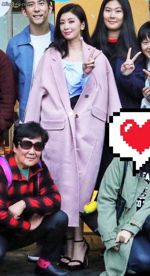 贾静雯拜托你以后经常穿这种细高跟出来(4/4)