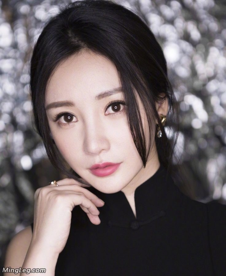 《喜剧总动员》柳岩旗袍热舞超诱人没看的赶紧(2/10)