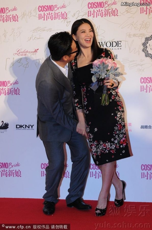 Li Xiang shows off her plump legs in high heels and envy her husband(4/5)