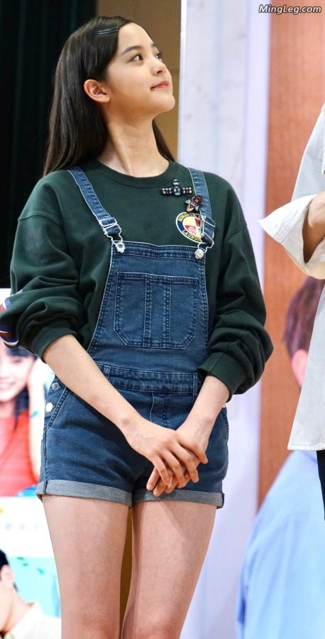 欧阳娜娜的腿青春自然无修饰(7/9)