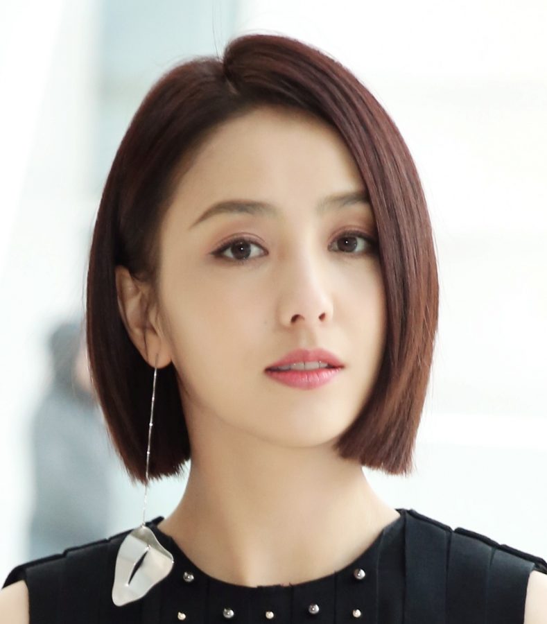 以后陈思成也只能对着前妻佟丽娅照片打飞机了(2/5)