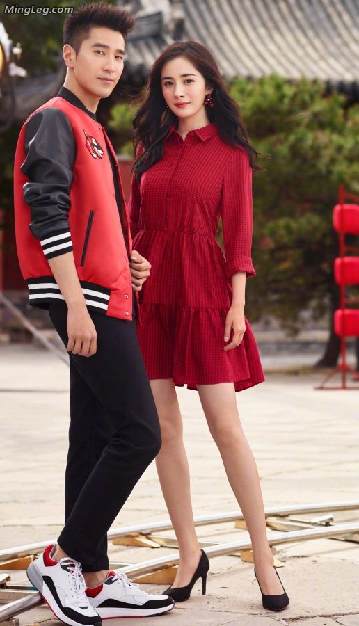 杨幂高跟美腿代言H&M(3/7)