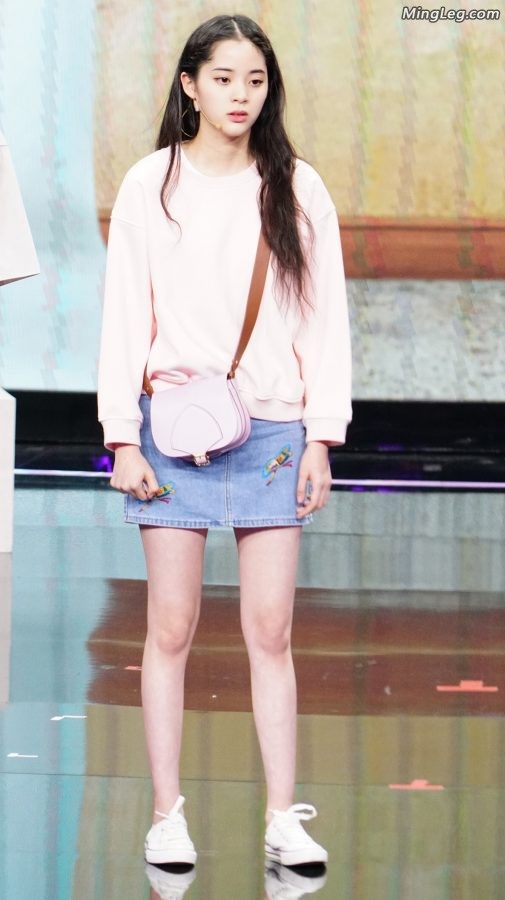 欧阳娜娜之美腿的诞生不对演员的诞生(1/2)