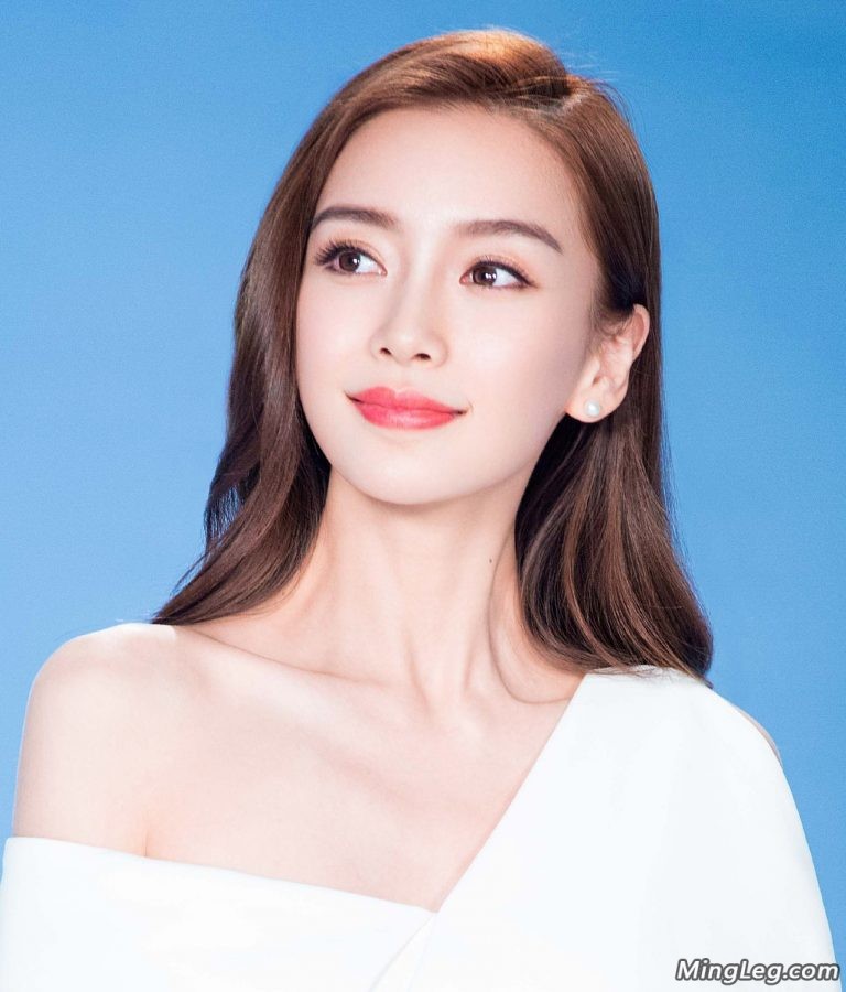 给Angelababy往化妆品里面弄点儿(5/5)